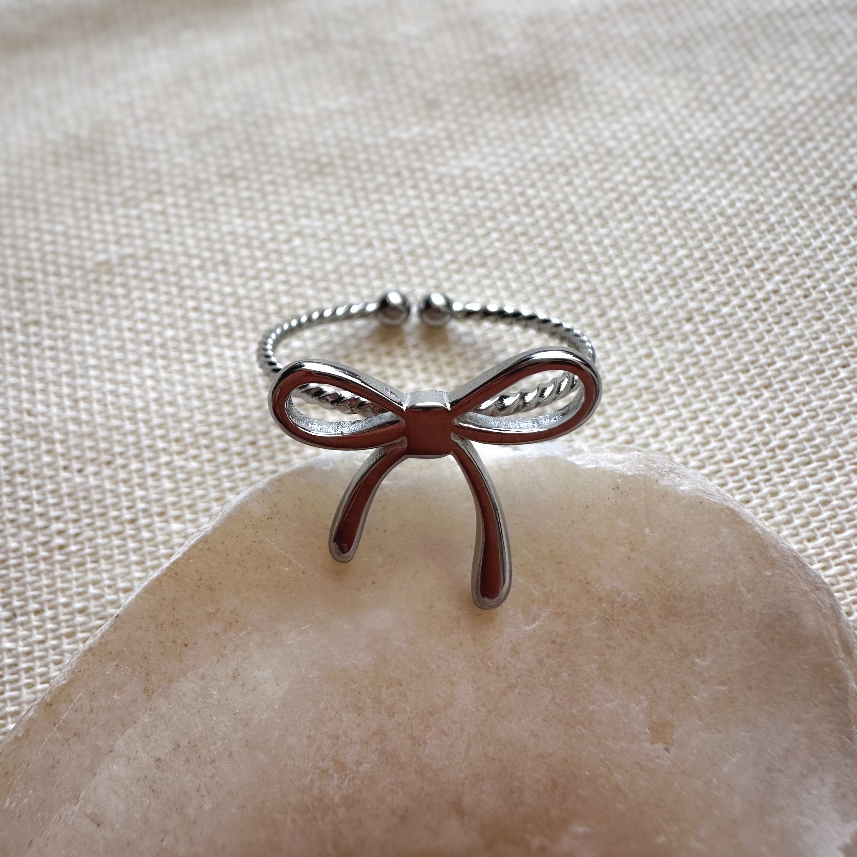 Anillo Silver Bow